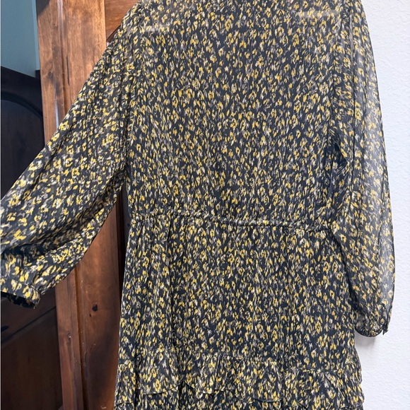 Adelyn Rae Black and Yellow Dress - Picture 4 of 4